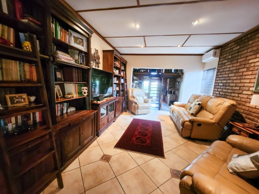 4 Bedroom Property for Sale in Doringkruin North West